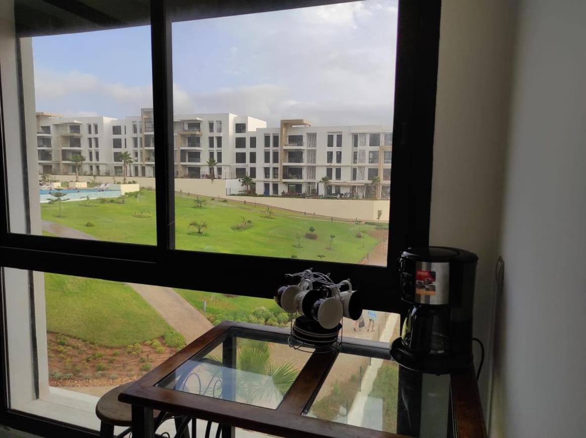 Bel Appartement A Plage Des Nation Salé エクステリア 写真