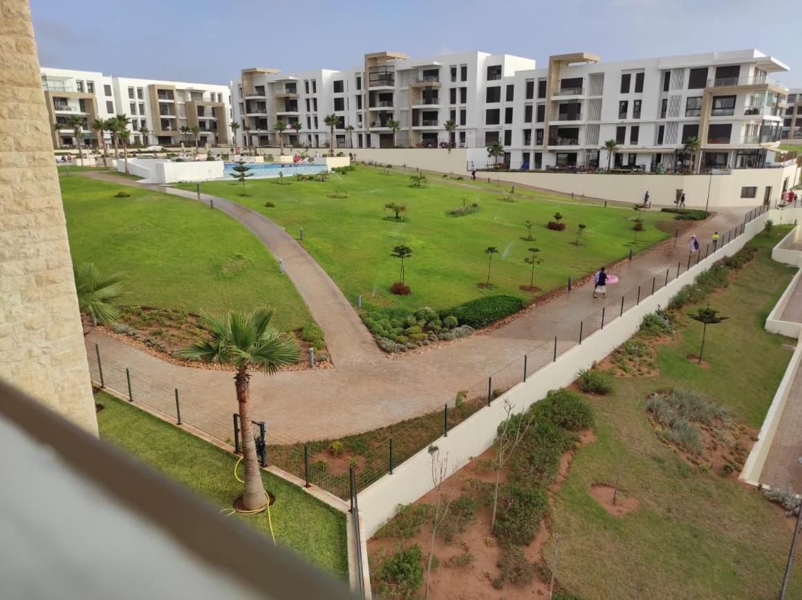Bel Appartement A Plage Des Nation Salé エクステリア 写真